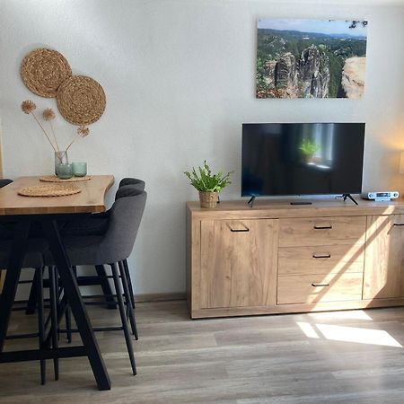 Sandstein-Ferien, Kamin, Fewo "Wanderfalke", Zentral & Ruhig, Terrasse, Saechs Schweiz Кенігштайн-ан-дер-Ельбе Екстер'єр фото